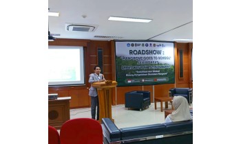 Sambutan dan pembukaan acara oleh Kepala SMKKBR. Kami berkomitmen menyukseskan program Kementerian Kehutanan untuk peningkatan mutu pendidikan sekolah dan pembangunan nasional.