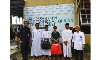 Alhamdulillah sudah memasuki minggu ke 6 pembagian nasi box untuk Yatim dan Duafa Terima kasih kepada donatur Jumat sedekah semoga Allah SWT melimpahkan rezekinya Aamiin Yaa Robbal Allamiin