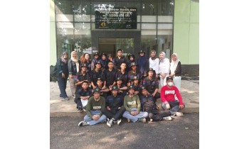 Kunjungan Industri Kelas X ke Persemaian Permanen Modern Rumpin