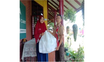 Sedekah untuk Jumat Berkah SMK Kehutanan Bakti Rimba pada 10 Juni 2022
