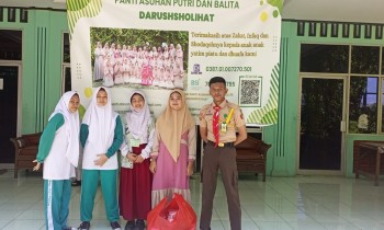 Alhamdulillah Penyaluran sebanyak 25 box nasi di Panti Asuhan Putri dan Balita Darushsholihat Bogor