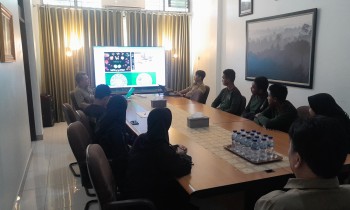 Siswa/i PKL SMK Kehutanan Bakti Rimba di BSILHK Samboja